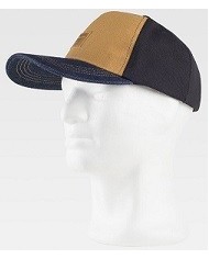 Gorra de tejido canvas combinado con vaquero.